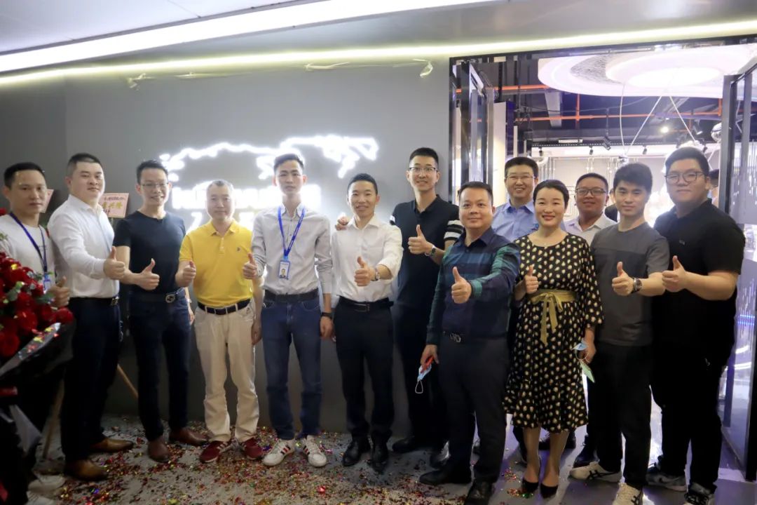 1676345060486415.jpg 202206242147187722.jpg